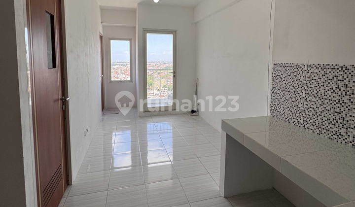 Affordable Peak CBD Wiyung Apartment Affordable Peak CBD Wiyung Apartment