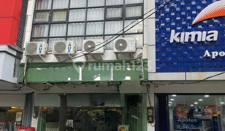 Ruko Rungkut Madya Rental in a Bustling Area