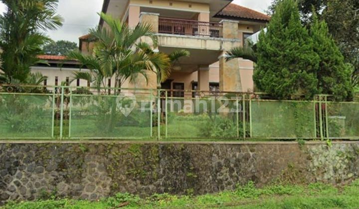 Villa Puncak Prigen, Pasuruan, East Java