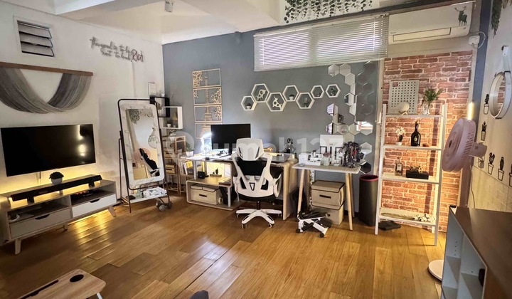 Commercial Area Jl Ambengan RoW 4 Mbl