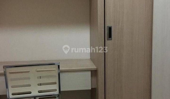 Apartemen furnished lantai rendah nego sampai jadi Green Pramuka 11