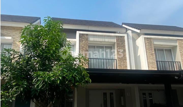 Semi-Furnished 3 BR House in Summarecon Serpong, Tangerang 1