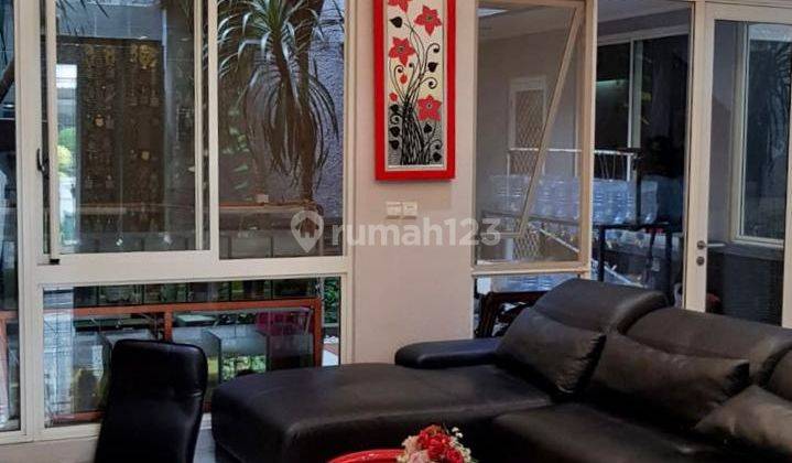 Rumah 2,5 Lantai Dengan Taman di Alam Sutera Feronia, Tangerang 2