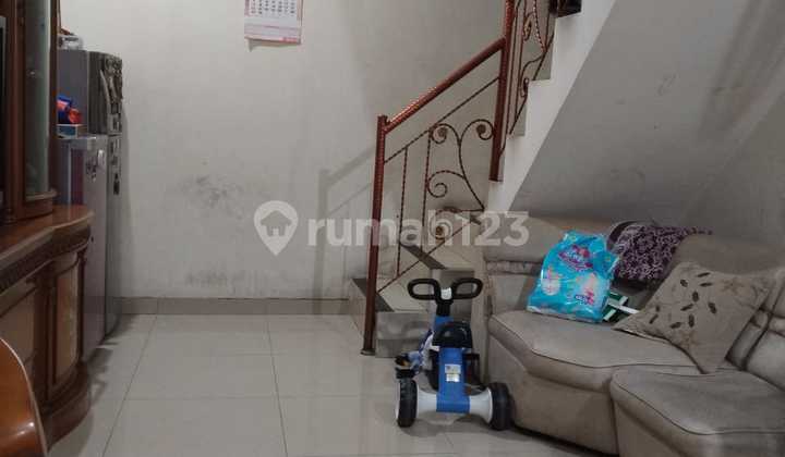 For Sale: Quick Sale 2-Story House in Golden Vienna Cluster, BSD, South Tangerang For Sale: Quick Sale 2-Story House in Golden Vienna Cluster, BSD, South Tangerang