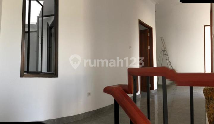 For Quick Sale: Hook House in Prestigia 3 The Eminent Cluster, South Tangerang 2