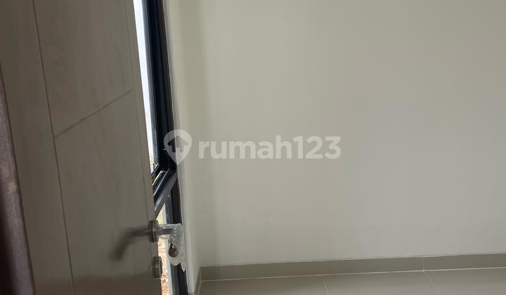 Dijual Cepat Rumah Cantik Type Aquamarin di Serpong Regency Melati Mas, Tangerang Selatan 2