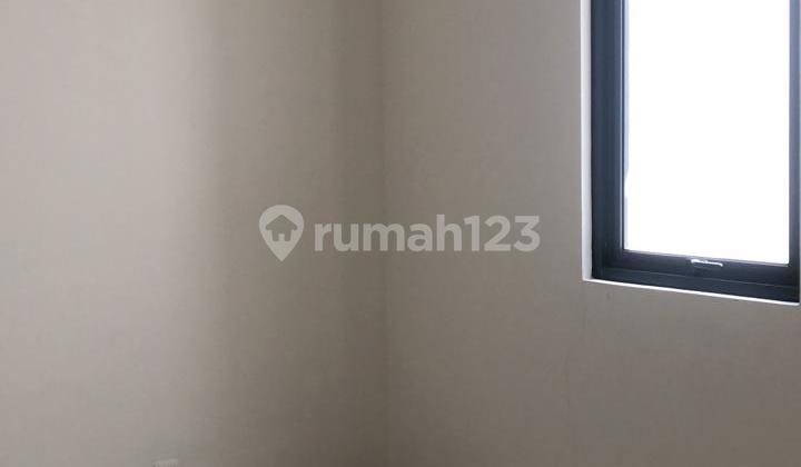 For Quick Sale: 2-Story House in Yuthica BSD, South Tangerang 2