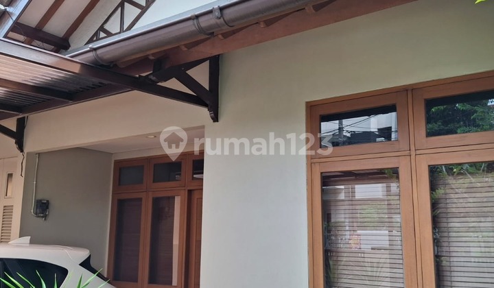 Dijual Cepat Rumah 3 BR di Nusa Loka BSD Sektor 1-4, Tangerang Selatan