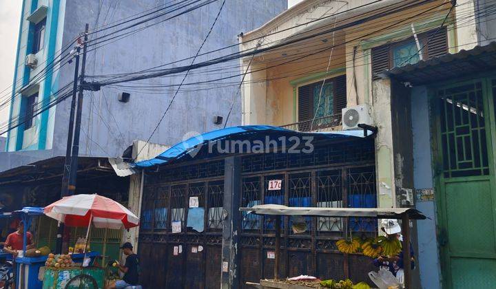 Rumah 2,5 Lantai di Jembatan Lima, Jakarta Barat 1