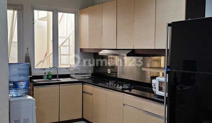 Rumah 2 Lantai di The Icon BSD City, Tangerang Selatan