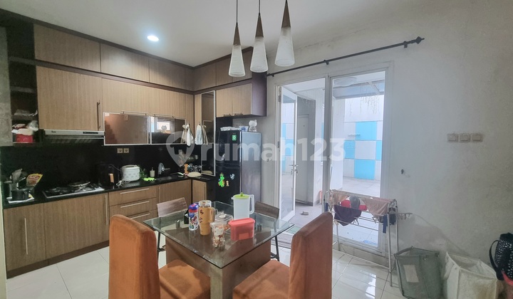 For Quick Sale: 2-Story House in Delatinos BSD, South Tangerang 2