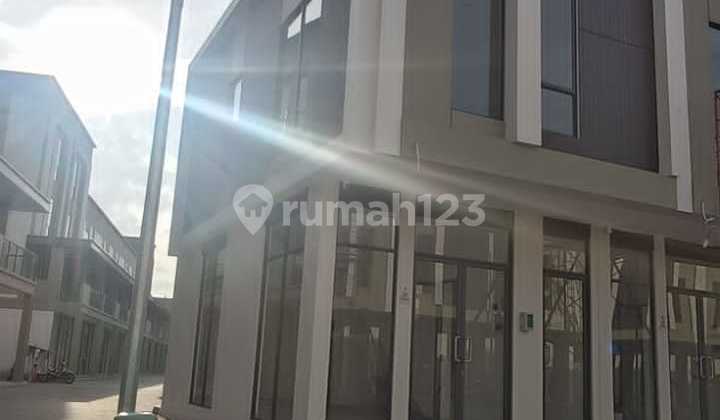 For Rent Fast 2-Story Verona Junction Shop House in Gading Serpong, Tangerang