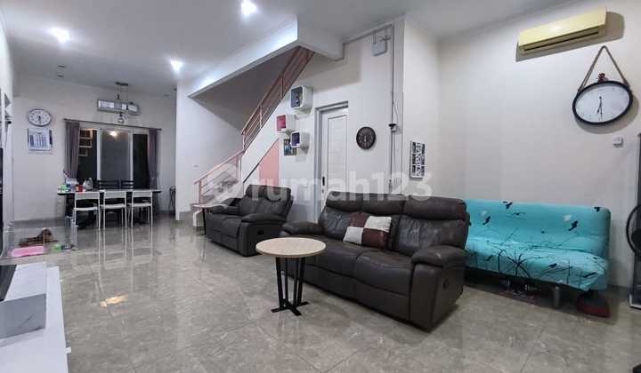 Dijual Cepat Rumah 2 Lantai Minimalis di Cluster TOPAZ PHG Gading Serpong, Tangerang