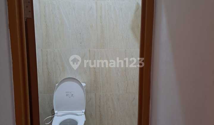 Dijual Cepat Rumah Sudah Renovasi di Alam Sutera, Tangerang Selatan 2