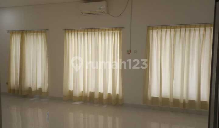 Dijual Cepat Rumah Bagus dan Terawat di Taman Bromo Lippo Karawaci, Tangerang 2