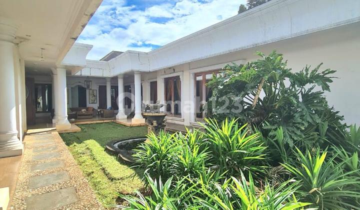 Dijual Rumah Hitung Tanah (Bisa untuk Komersial) di Veteran Bintaro, Jakarta Selatan