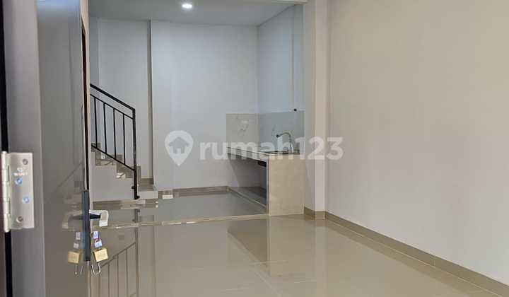 For Quick Sale: 2-Story House in Catalina Cluster, Gading Serpong, Tangerang