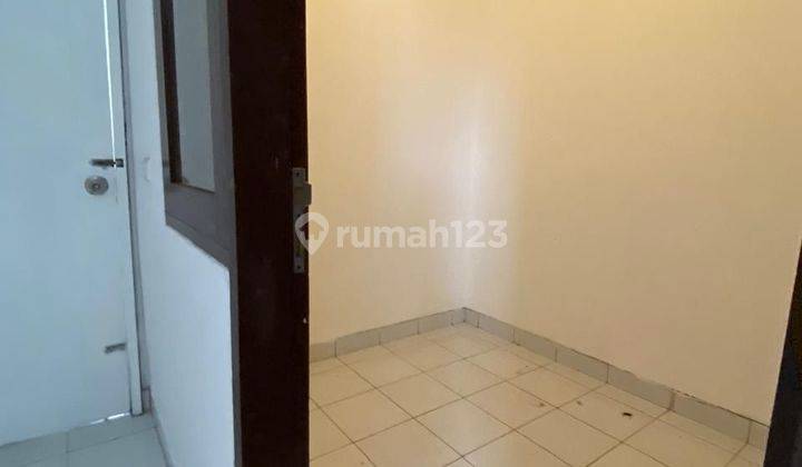 Rumah 2 Lantai Semi Furnished di Gading Serpong Serenade Lake 2