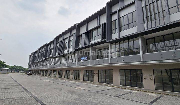 Ruko Baru 3 Lantai Ada Balkon di Bsd Green Wich, Tangerang 1