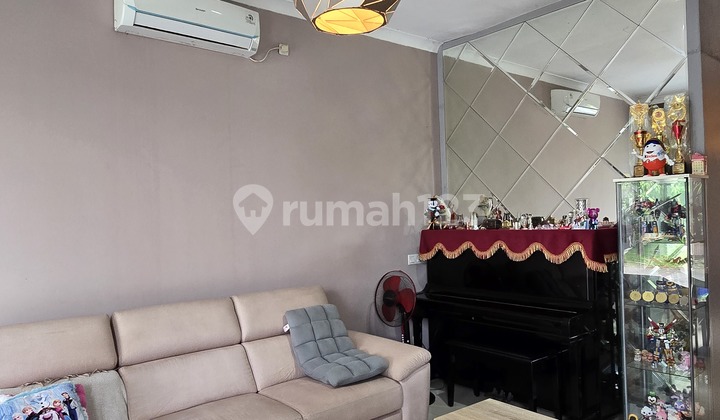 For Quick Sale Furnished House in Inika Island Avani BSD, South Tangerang For Quick Sale Furnished House in Inika Island Avani BSD, South Tangerang