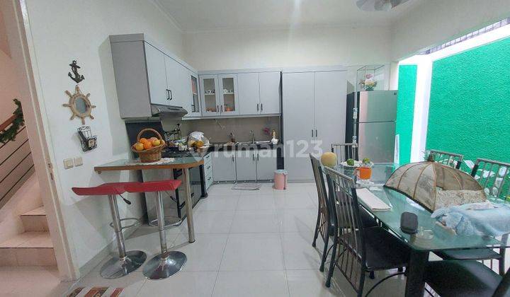 Dijual Cepat Rumah Siap Huni Semi Furnished di Delatinos Bsd 2