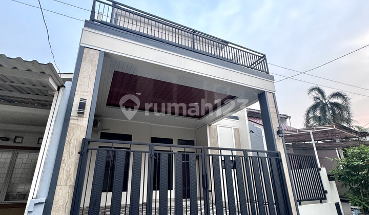 Quick Sale 2-Story House in Regency Melati Mas, South Tangerang 2