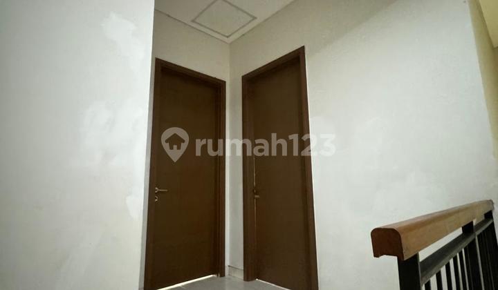 Quick Sale 2-Story House in Giardina Height Foresta BSD, South Tangerang 2