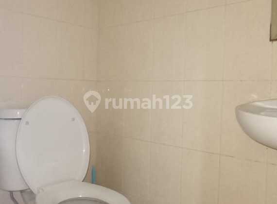 For Quick Sale: 2 BR House in Opal Utara, Gading Serpong, Tangerang 2