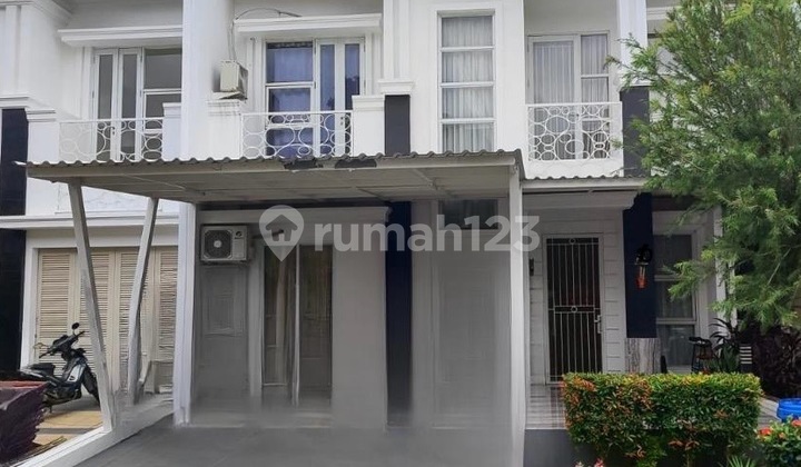 Dijual Cepat Rumah Full Renovasi di Cluster Fiordini Gading Serpong, Tangerang