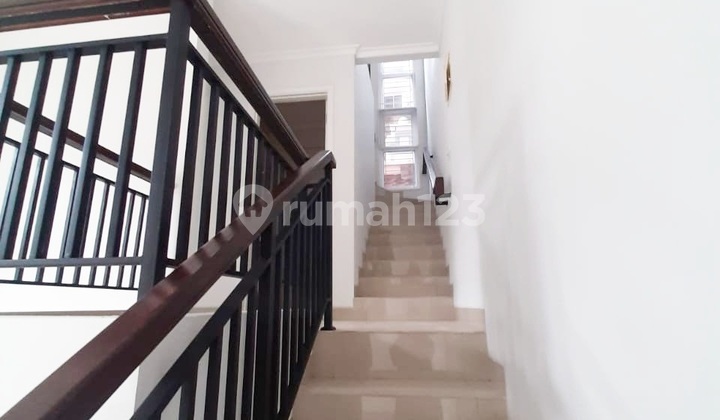 Rumah Omaha Village Siap Huni Posisi Hoek, Mar 10