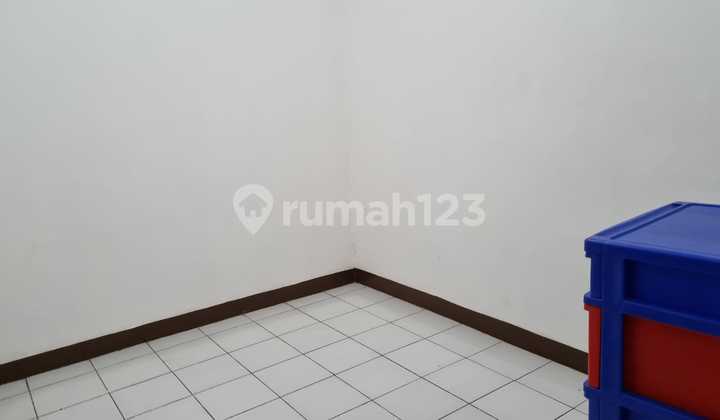 Disewakan Rumah Bagus Dan Sangat Terawat di Puri Indah Lokasi Oke 8