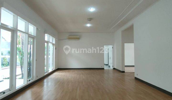 For Rent Kemang Jakarta Selatan 1 Lantai Lokasi Sangat Strategis  2