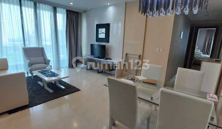 Disewa Apartemen 2 BR di Residence 8, Senopati, Jakarta Selatan