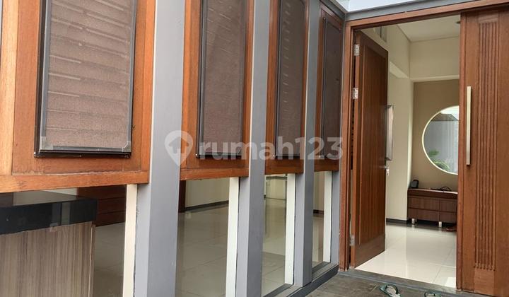Disewa Rumah 2 Lantai Minimalis Bagus di Cibulan, Kebayoran Baru 2
