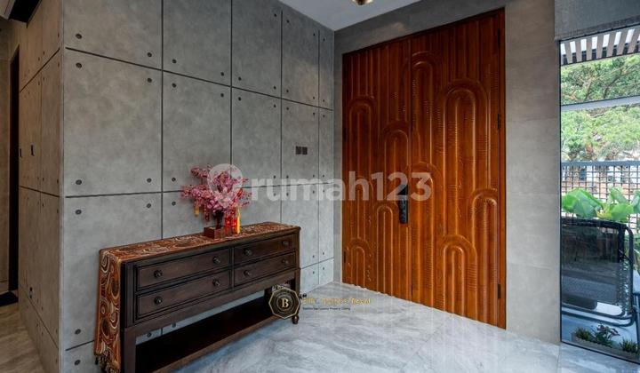 Dijual Rumah Mewah 4 Kamar  Brand New Dekat TOL bandara di Banjar Wijaya, Tangerang 2