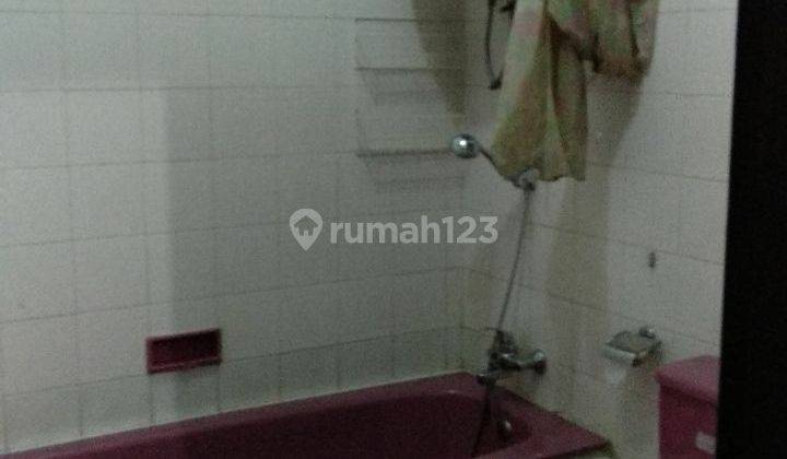 Rumah 2 Lantai Bagus Furnished SHM di Sektor 1D-Gading Serpong, Tangerang 3