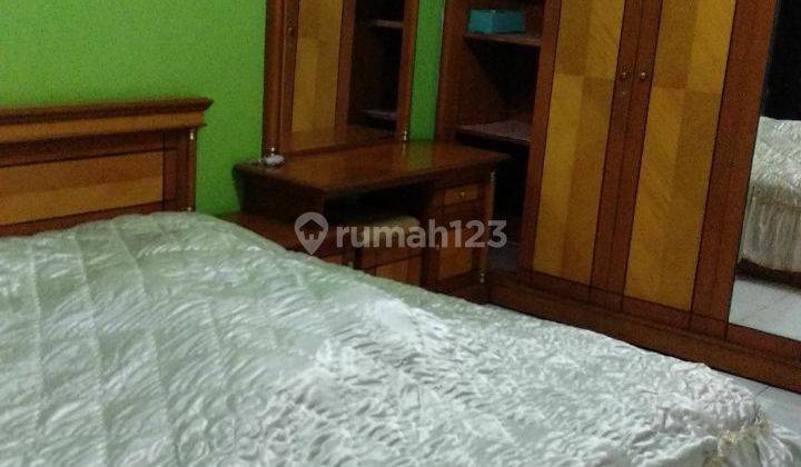 Rumah 2 Lantai Bagus Furnished SHM di Sektor 1D-Gading Serpong, Tangerang 5