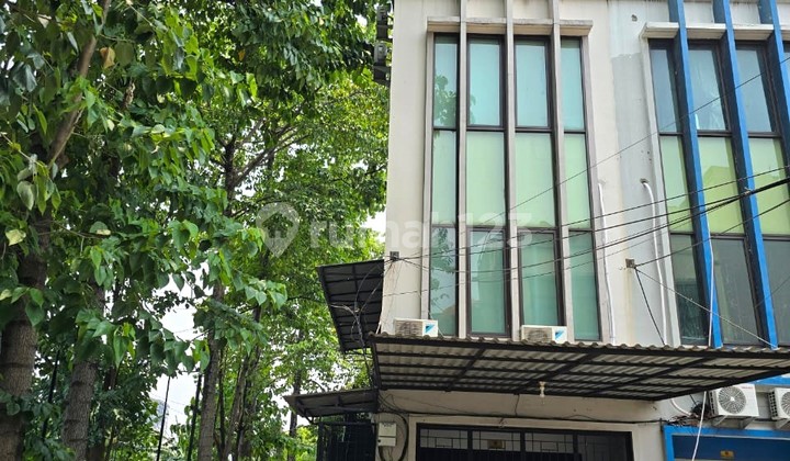 Ruko Daan Mogot Baru Hoek 4x16 Strategis Ramai Hadap Jalan Raya Ruko Daan Mogot Baru Hoek 4x16 Strategis Ramai Hadap Jalan Raya