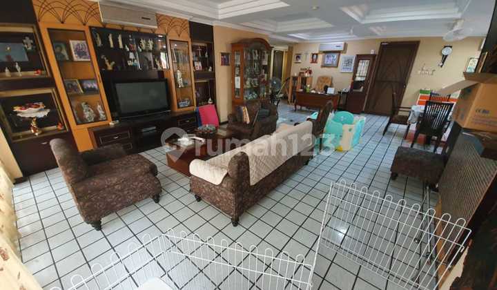 GEDUNG USAHA/KANTOR MANGGA BESAR RAYA 5