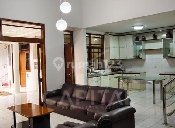 Comfortable House Ready to Live In with a Safe Environment in Pasteur Wing