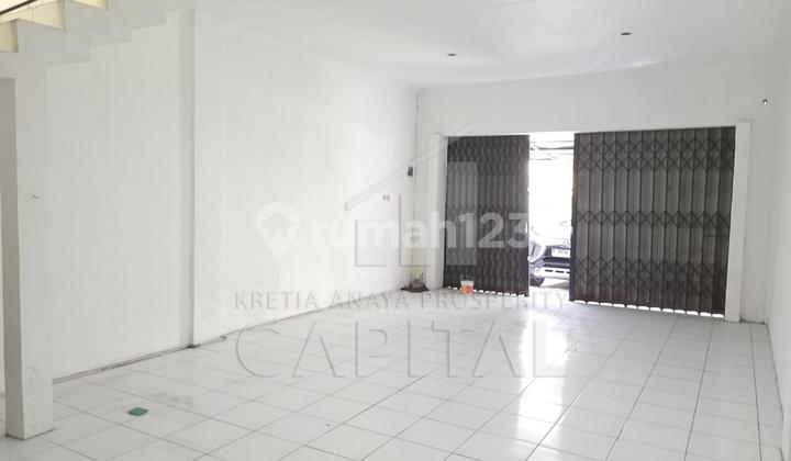 Ruko 3 Lantai Siap Usaha dengan Lokasi Strategis di Cimahi