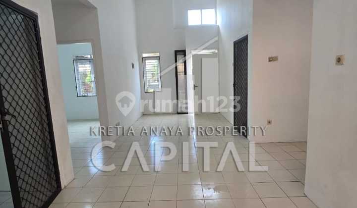 Unfurnished House in Tatar Banyaksumba, Kota Baru Parahyangan