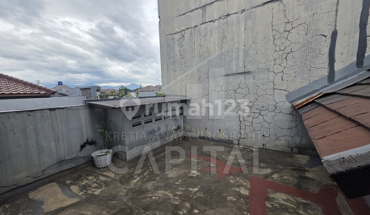 2-Storey Shop House Ready for Business on Main Road Mekarwangi Near Yogya Supermarket 2