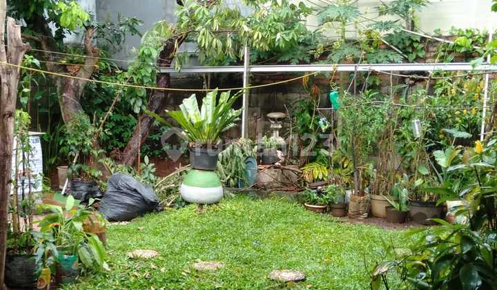 Jual Rumah Murah Tanah Luas di Depan Kampus Stan Bintaro. Af 2616 4