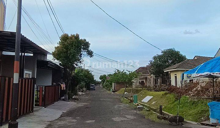 Rumah Dekat Fasum Siap Huni Luas tanah 103,2 m2 ( SHM 90 m² )di Citra Indah City di Perumahan Citra Indah City, Cileungsi - Jonggol 35 menit dari Tol Kota Wisata, Jawa Barat  2