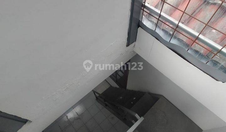 Sewa Rumah Minimalis Siap Huni Di Taman Kopo Indah, Bandung 2