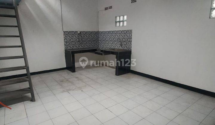 Sewa Rumah Minimalis Siap Huni Di Taman Kopo Indah, Bandung 1