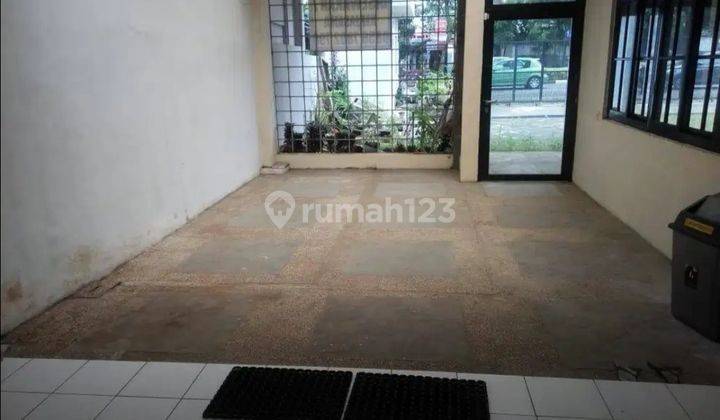 Tempat Usaha Strategis Pinggir Jalan Utama, Bandung 2