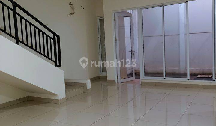 Dijual Rumah di Summarecon Bandung 1