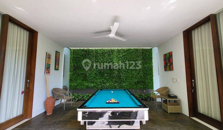 Modern Villa for Sale in Jimbaran Near GWK 2